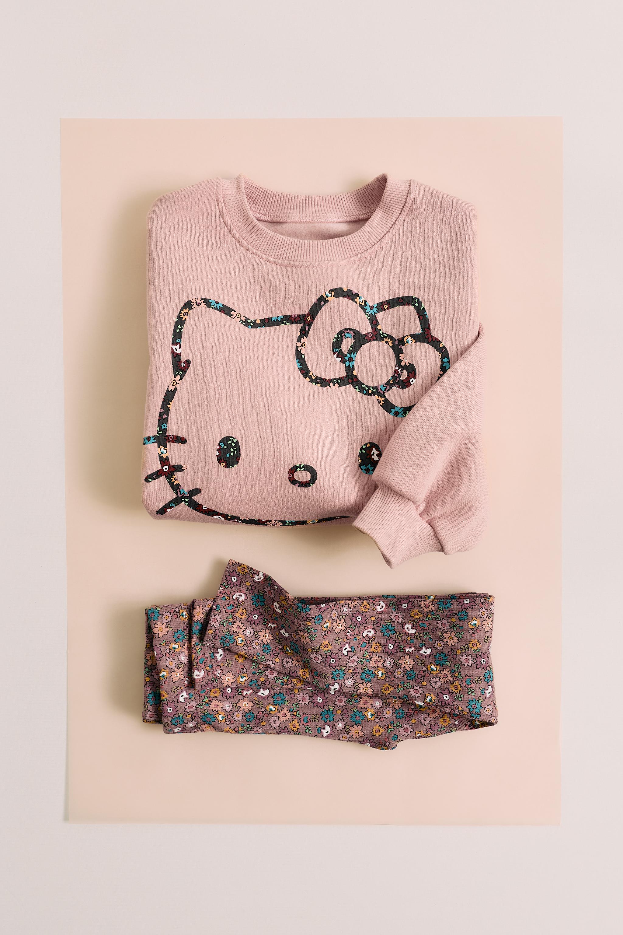 HELLO KITTY © SANRIO SWEATSHIRT AND FLORAL LEGGING SET